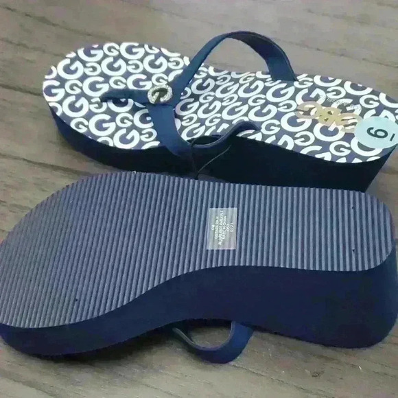 Women's GBG sandals.  Sz 6. NWT. - Picture 3 of 4